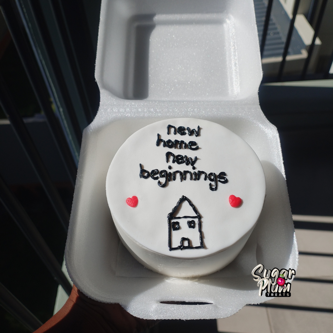 New Beginnings, New Home Lunchbox Cakes