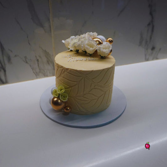 Flowers and Pearls Mini Birthday Cake