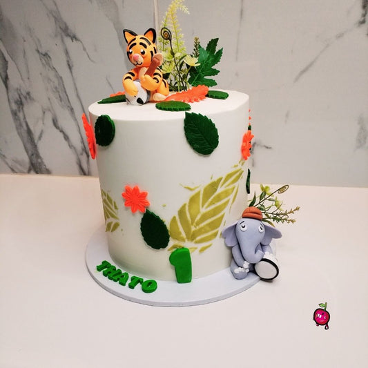 Baby Zoo Animals Themed Cake