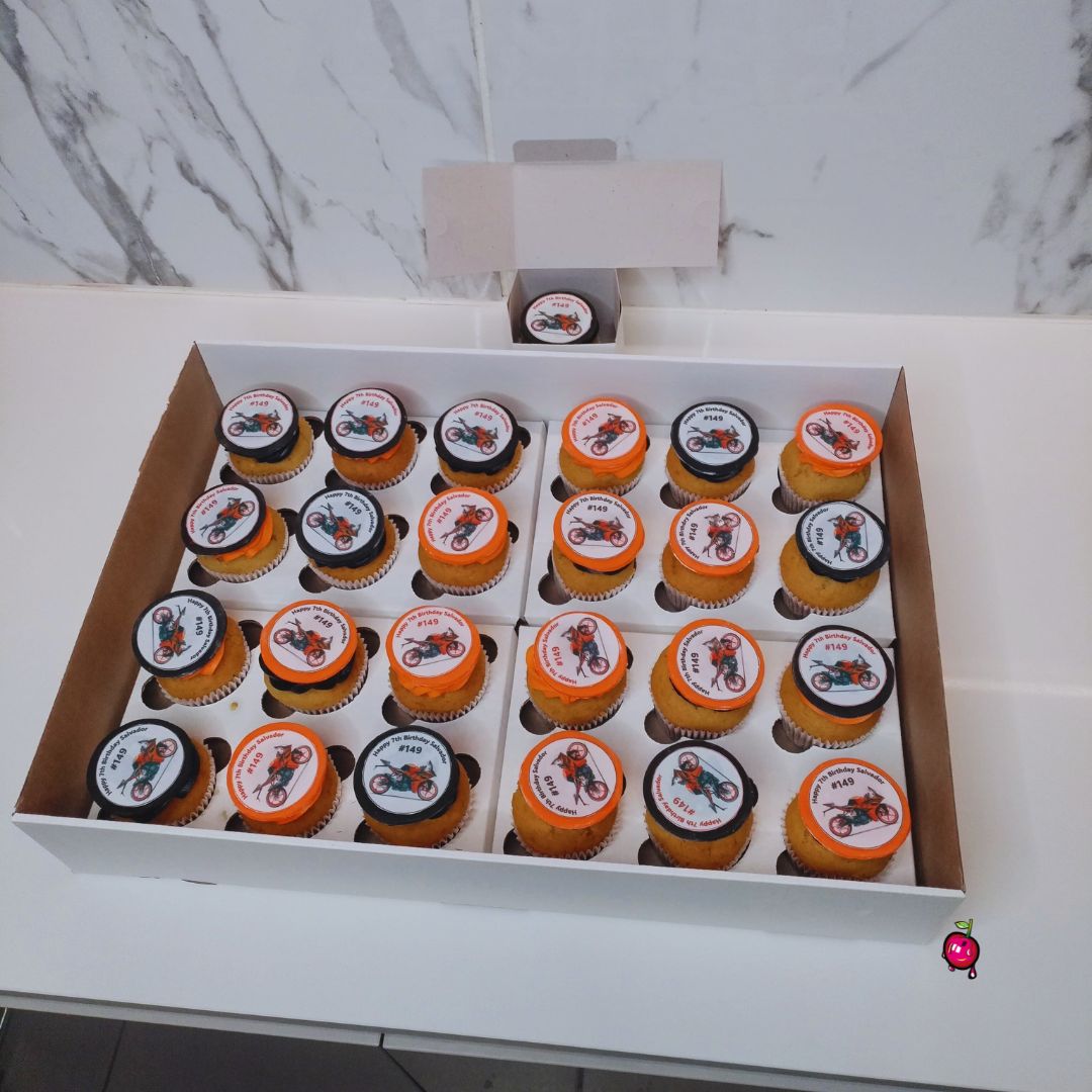 Motorcycle Themed Cupcakes