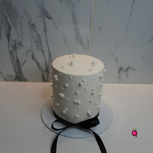 Pearl and Bow Birthday Cake
