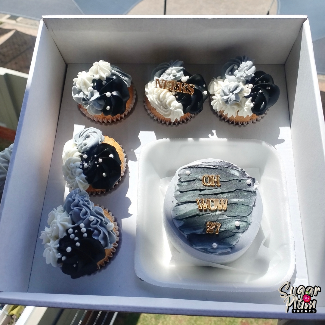 Oh Wow Age Bento Cake & Cupcakes Set | Personalized Birthday Combo