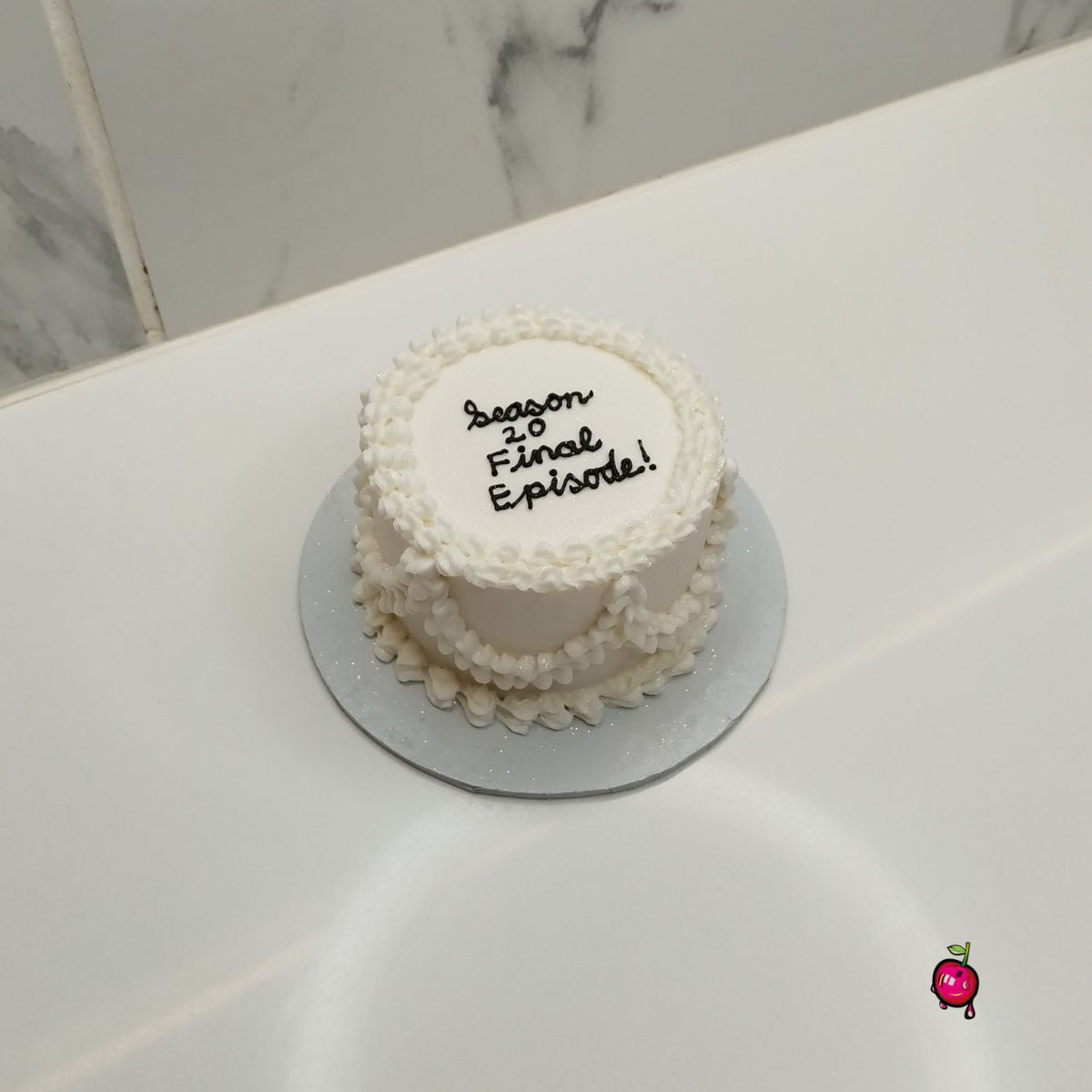 Season 20 Final Episode Vintage Birthday Bento - Lunchbox Cake