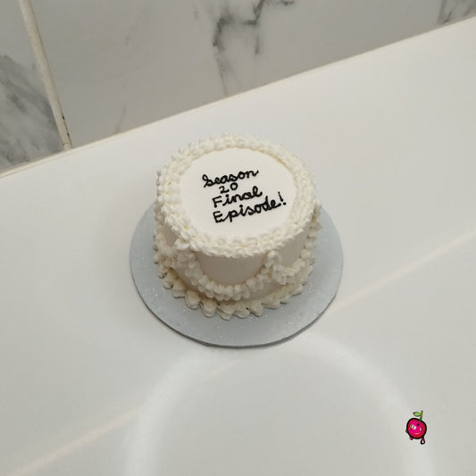 Season 20 Final Episode Vintage Birthday Bento - Lunchbox Cake