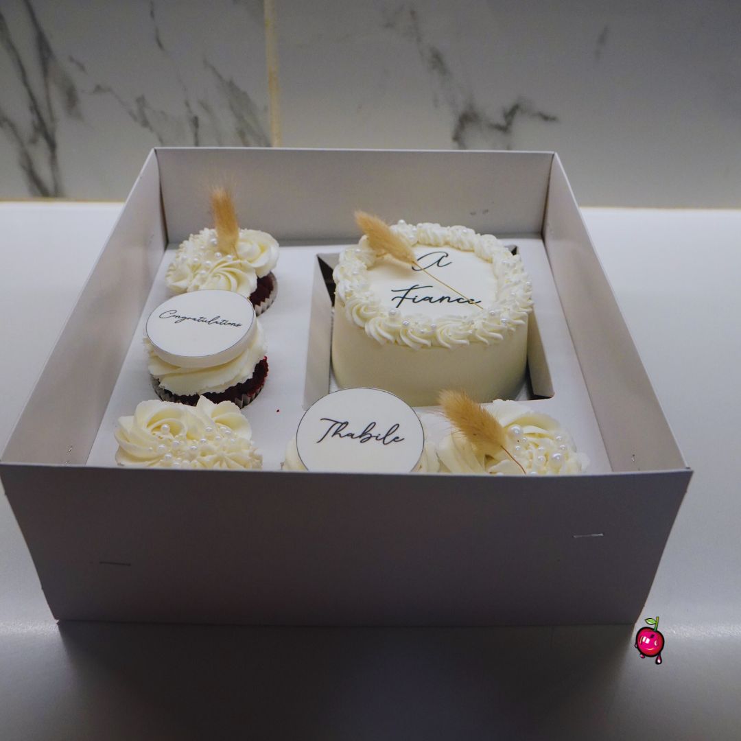 A Fiancé (Congrats) Bento Cake & Cupcakes