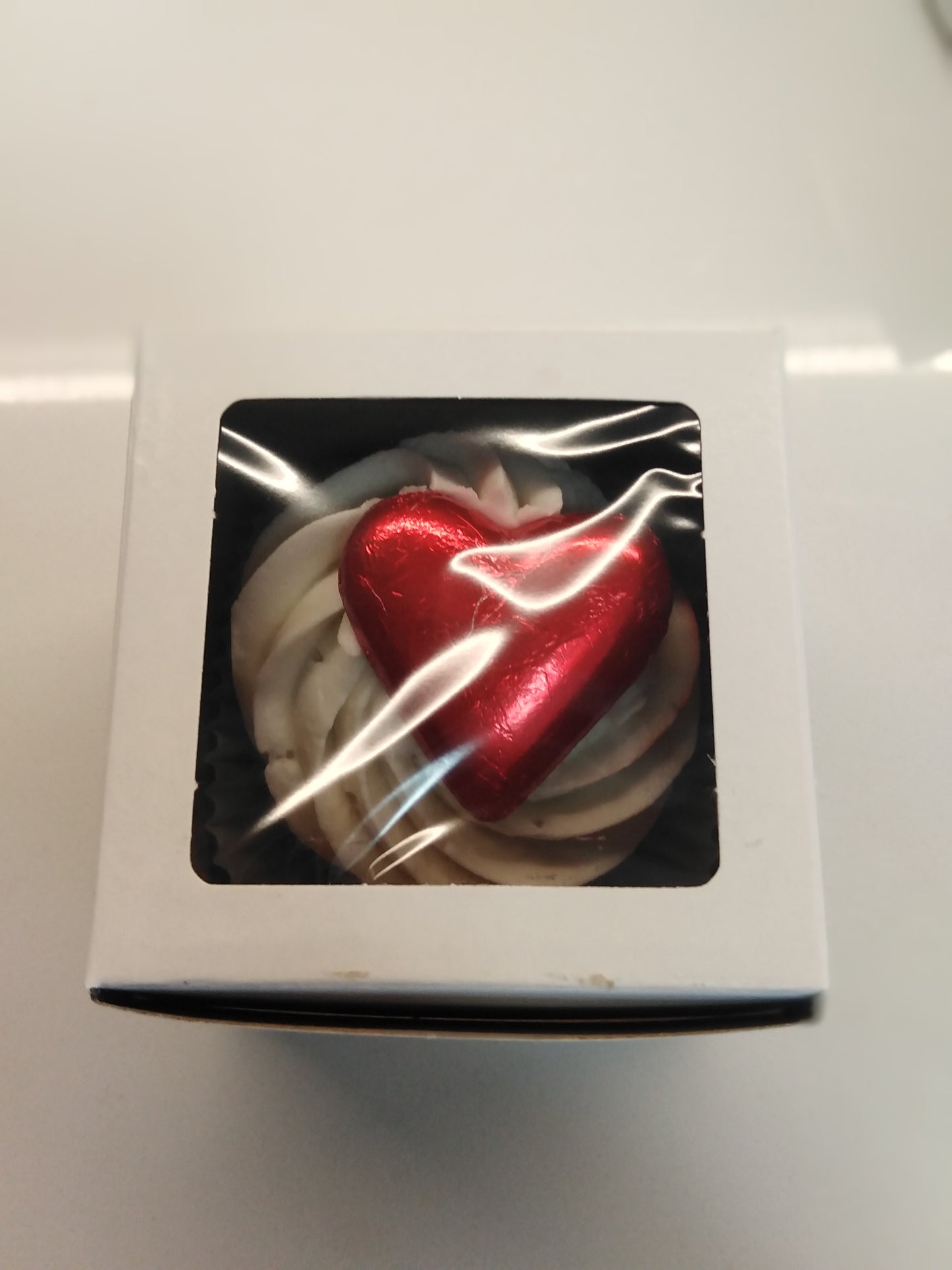 Valentines Day Cupcakes with A Real Chocolate Heart