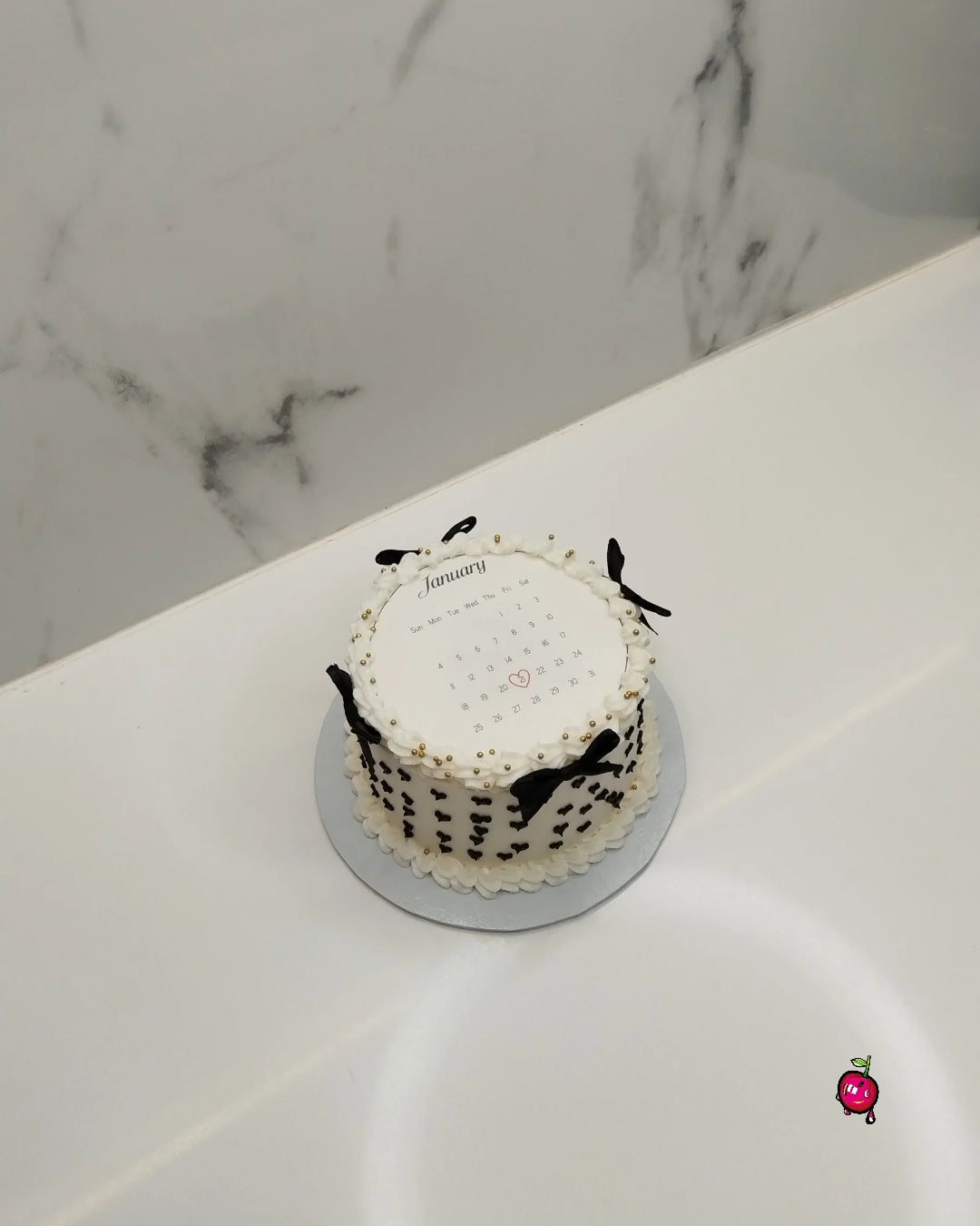 Burnaway Bento With Black Bows