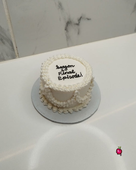 Season 20 Final Episode Vintage Birthday Bento - Lunchbox Cake