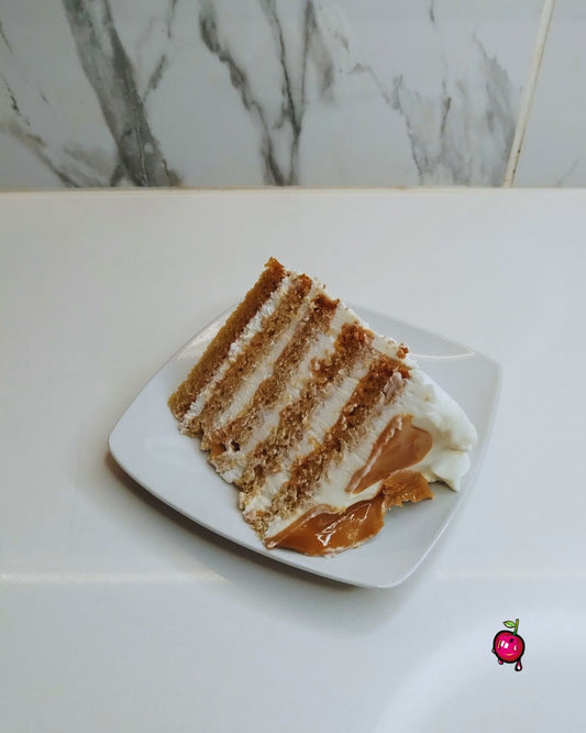 Caramel and Whipped Cream Slice