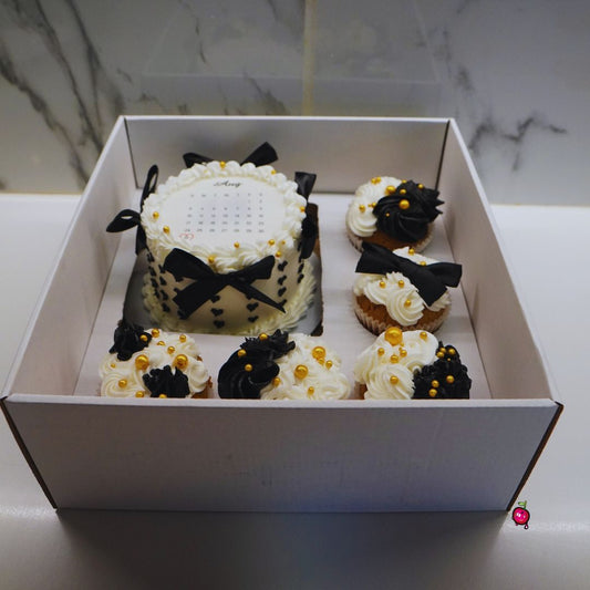 Black & White Burn away Bento Cake & Cupcakes (Aug)