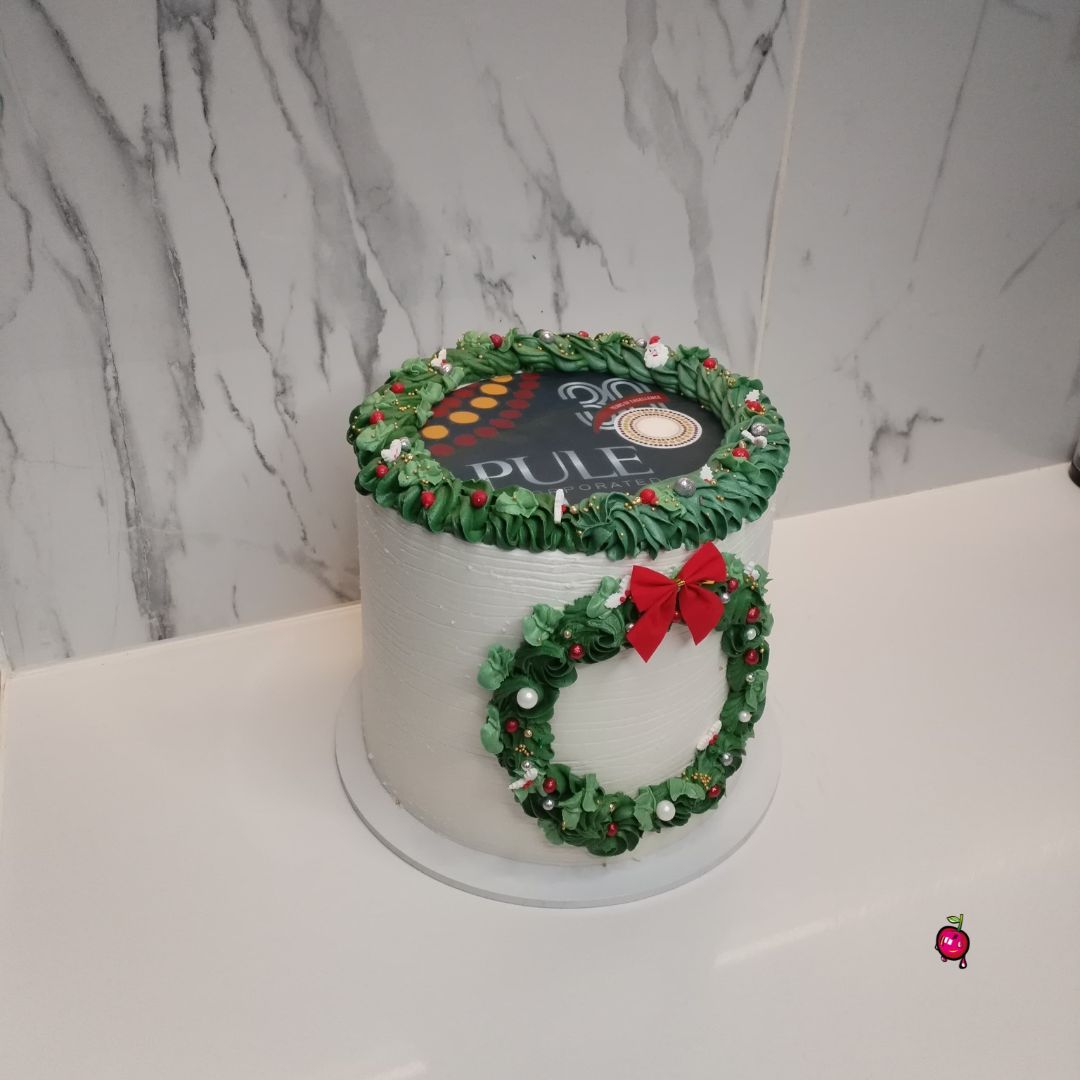 Festive Wreath Themed Celebration Cake