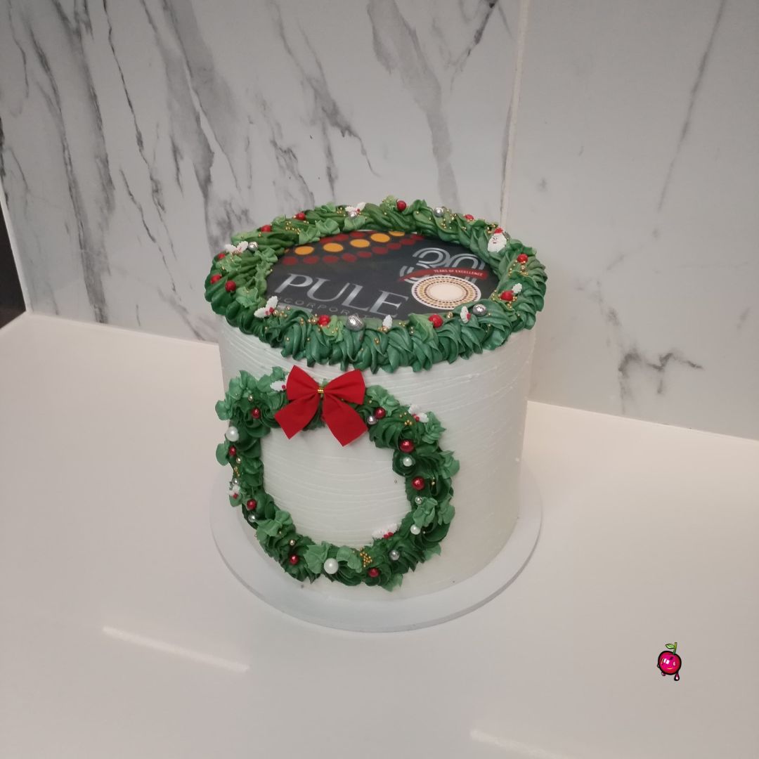 Festive Wreath Themed Celebration Cake