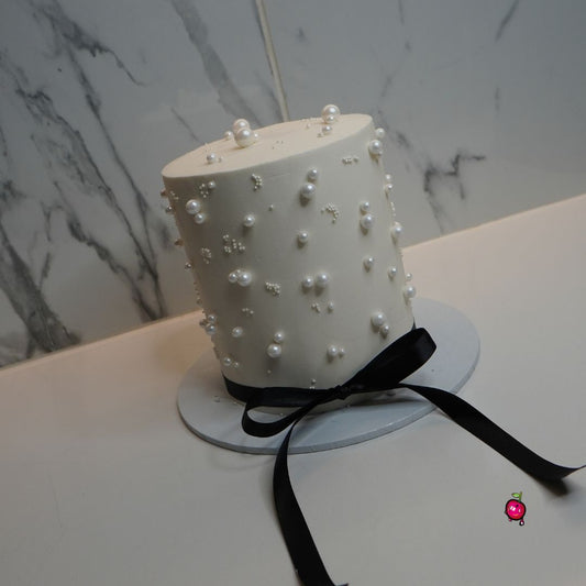 Pearl and Bow Birthday Cake