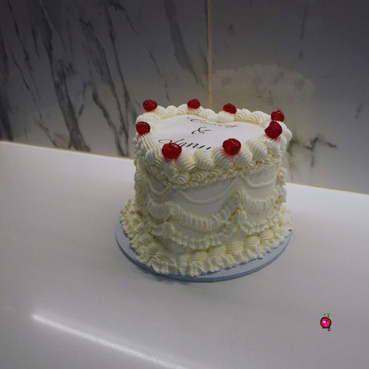 Anniversary Vintage Heart Cake