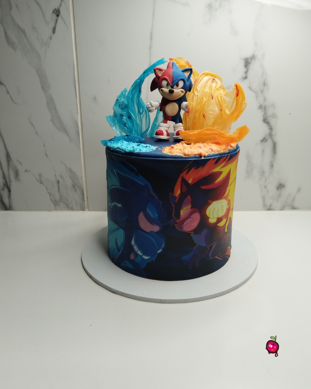 Sonic The Hedge Hog Figurine with Flames Cake