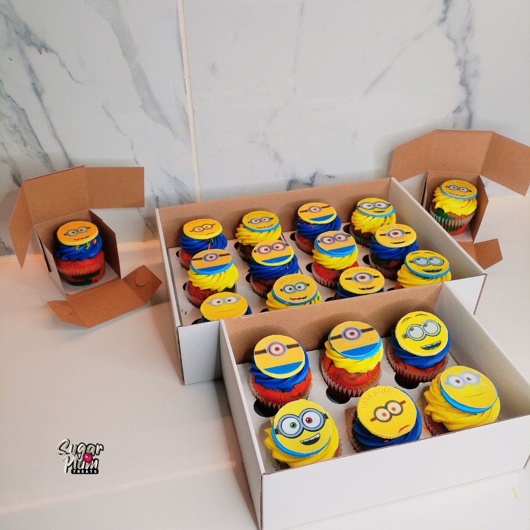 Blue and Yellow Minion Themed Cupcakes.