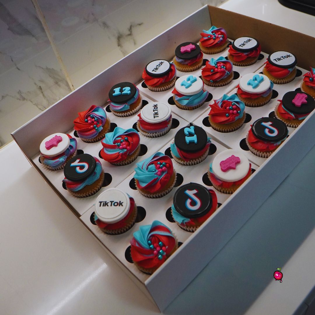 TikTok Themed Cupcakes