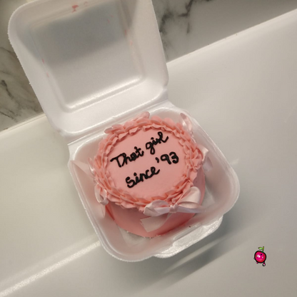 Vintage Bento Cake with Ribbons