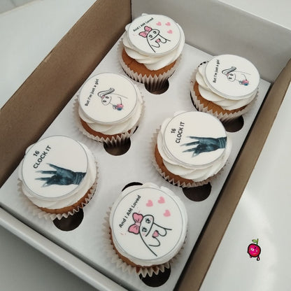 16 Clock It! Birthday Cupcakes