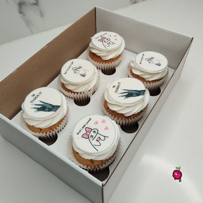 16 Clock It! Birthday Cupcakes