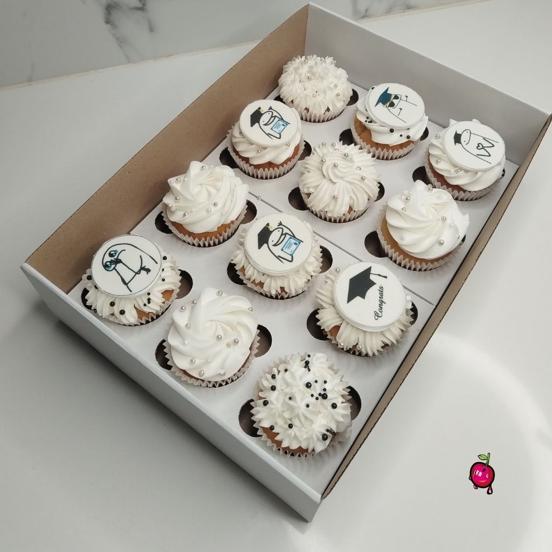 Graduation Themed Cupcakes