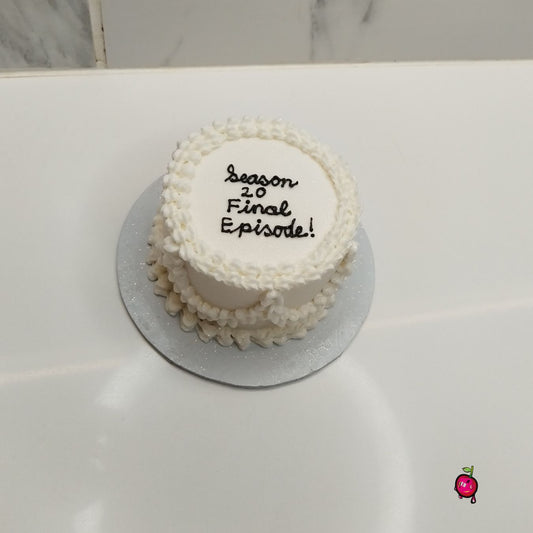 Season 20 Final Episode Vintage Birthday Bento - Lunchbox Cake