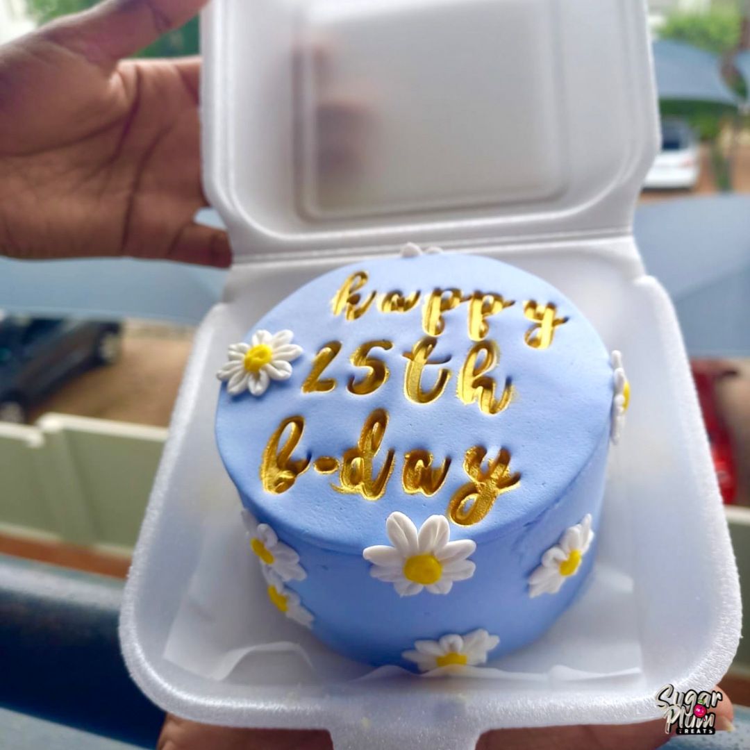 “Happy 25th Birthday” Lunchbox Cake